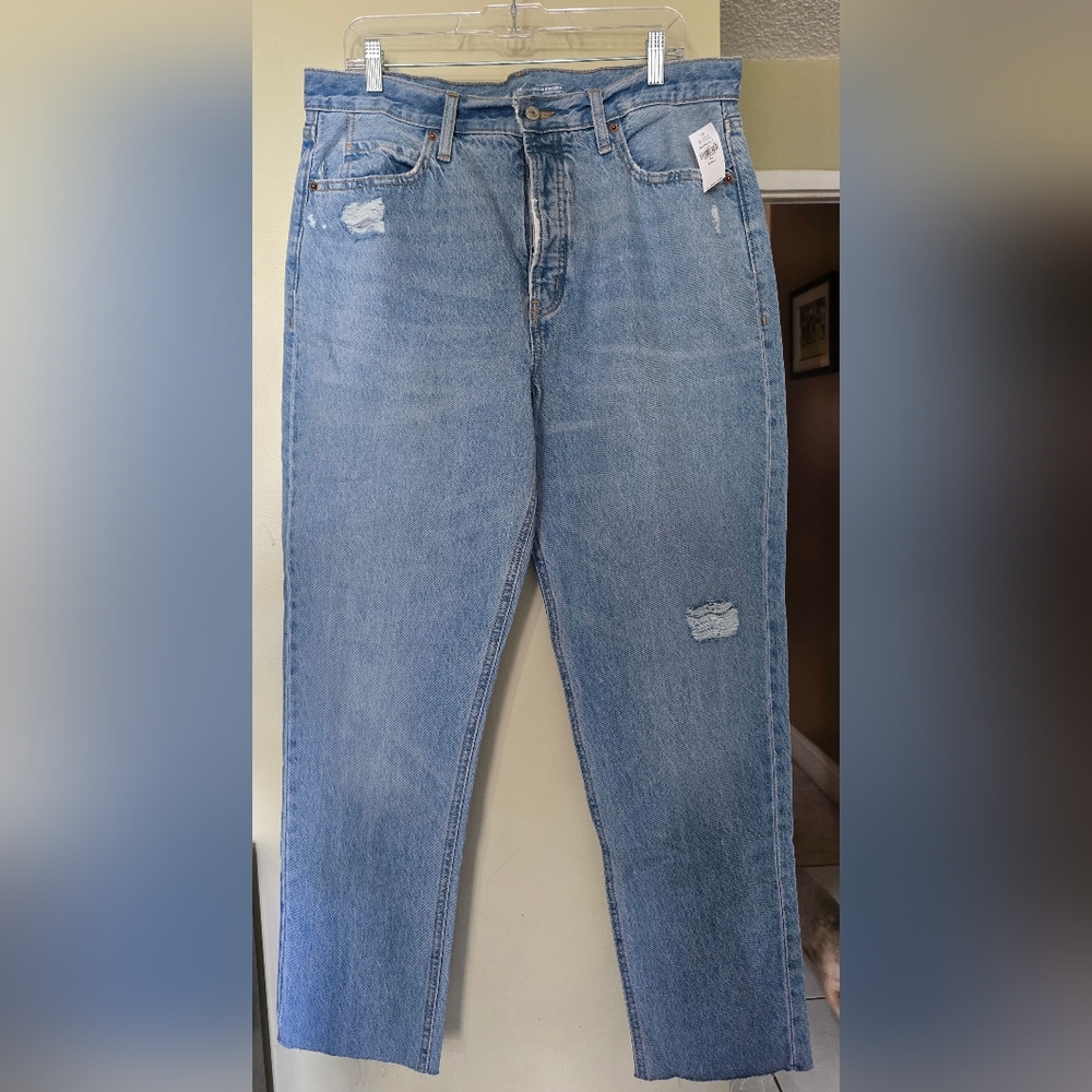 Old Navy Light Blue Distressed Jeans Sky Hi Straight